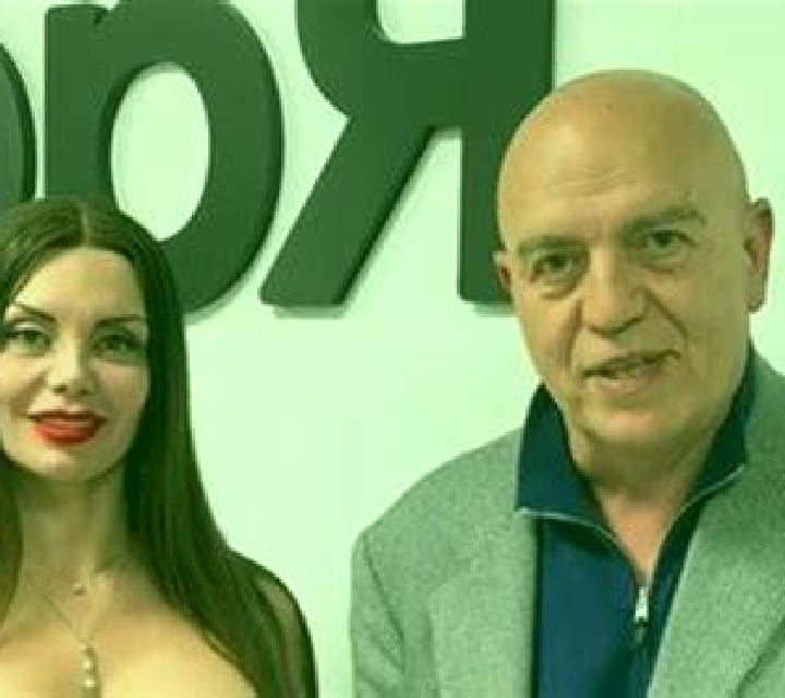 Julia 2 Oris escort