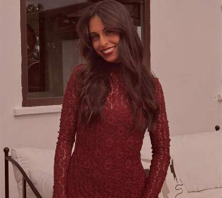 Julia 2 Velilla escort