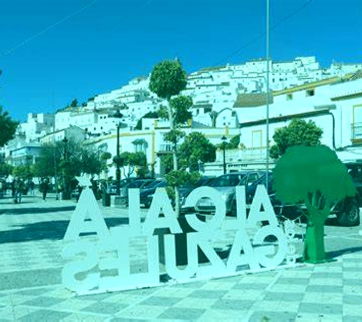 Julia 3 Alfantega escort