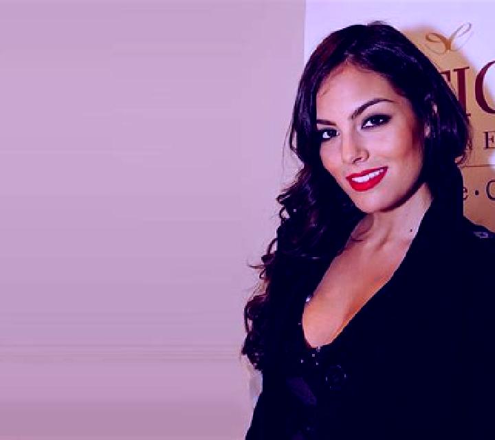 Julia 3 Puente la Reina de Jaca escort