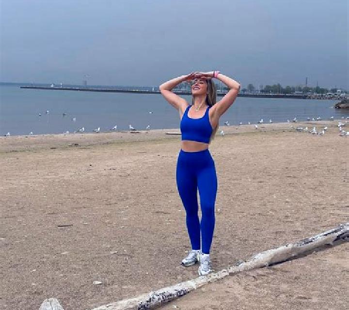 Laia 2 Valls escort