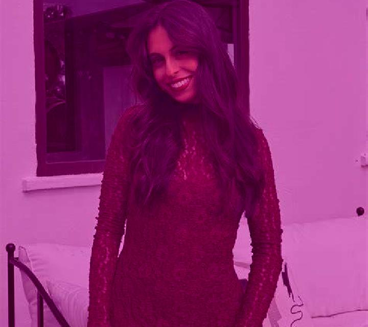 Laia 3 Angles escort