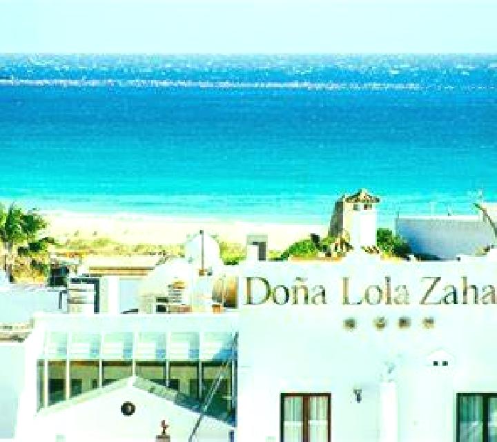 Lola Zahara de los Atunes escort
