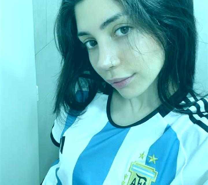 Lucía Bonar escort