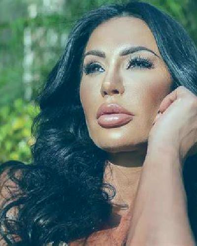 Lucía San Tirso de Abres escort