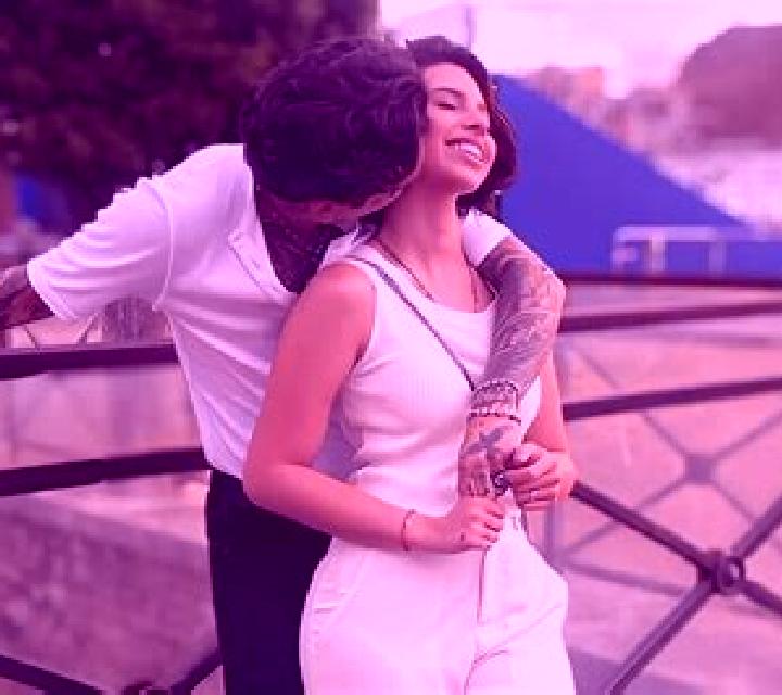 Luna 2 Sanxenxo escort