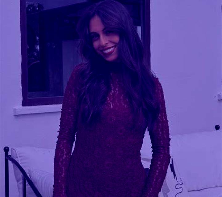 Luna 3 Hinojos escort
