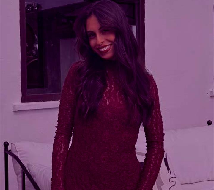 Luna Avellanosa de Muno escort