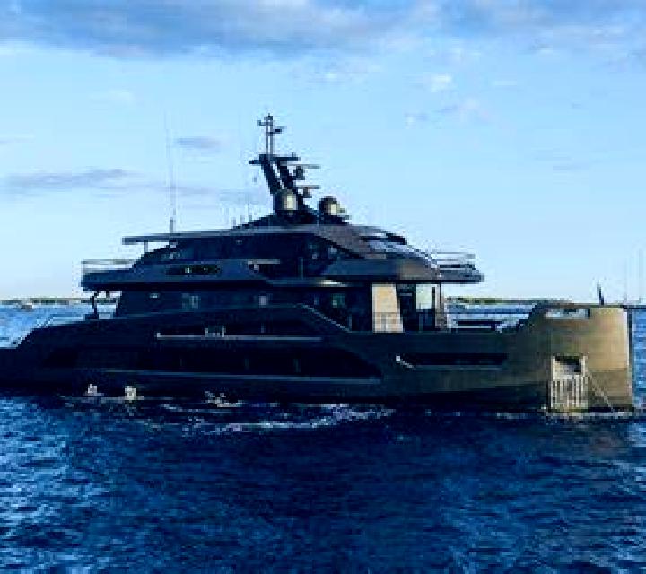 Luna Castell de Ferro escort