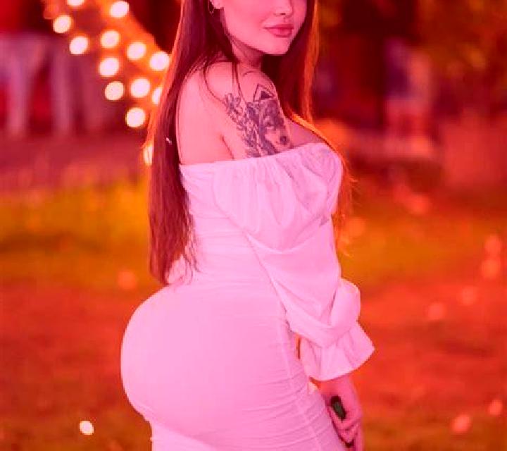 Luna Mancera de Abajo escort
