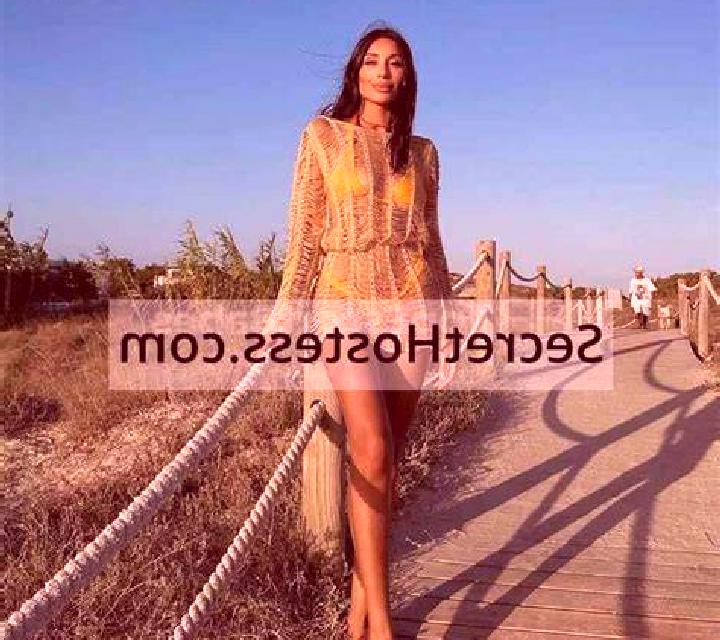 Luna Torralba de los Sisones escort