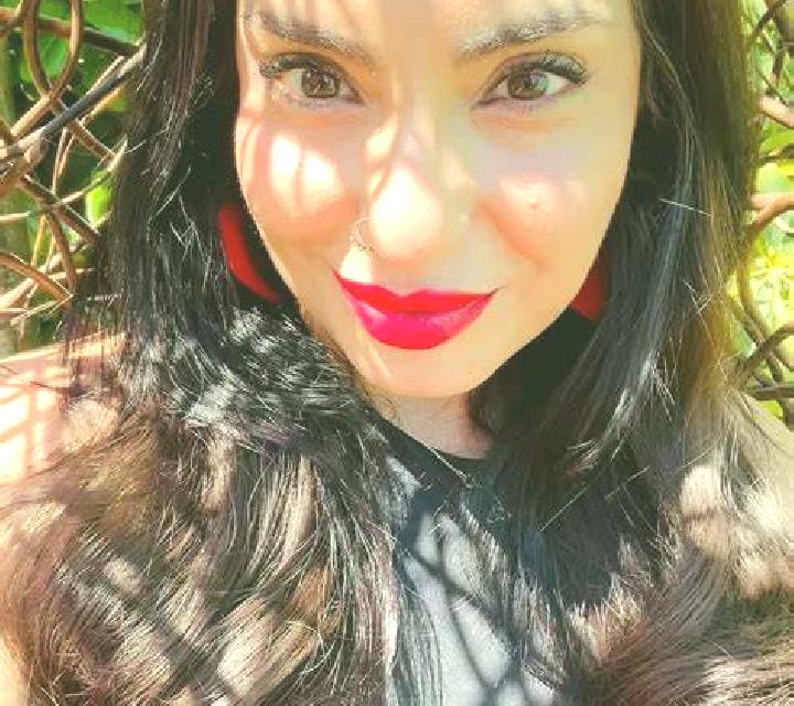 Manuela Denia escort