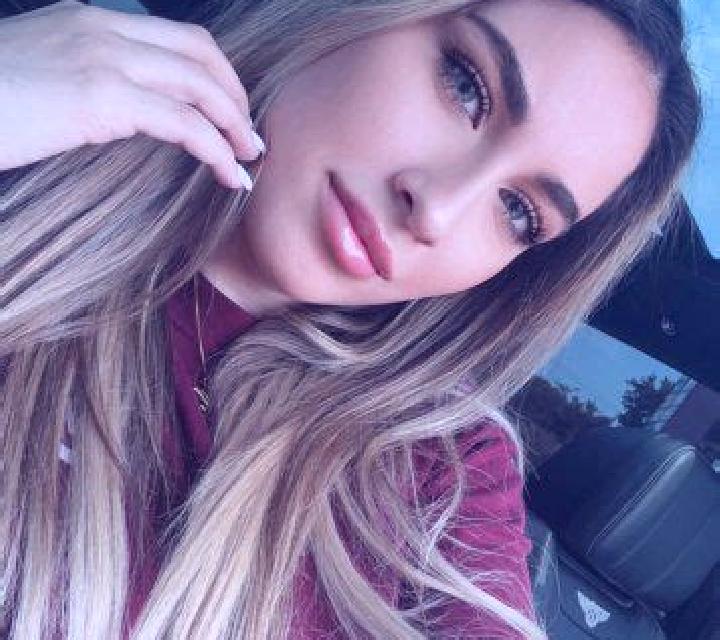 Manuela Huecas escort