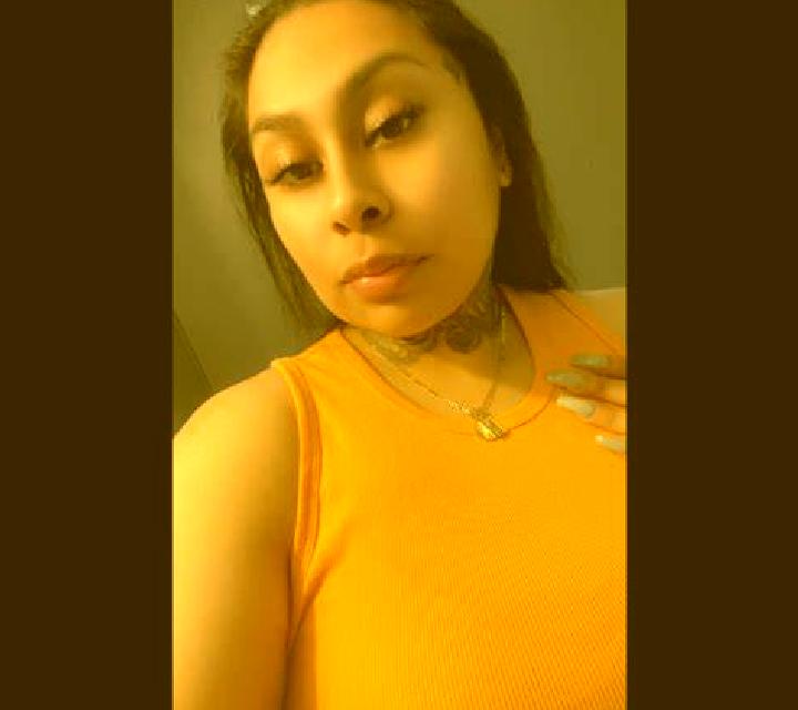 María Colunga escort