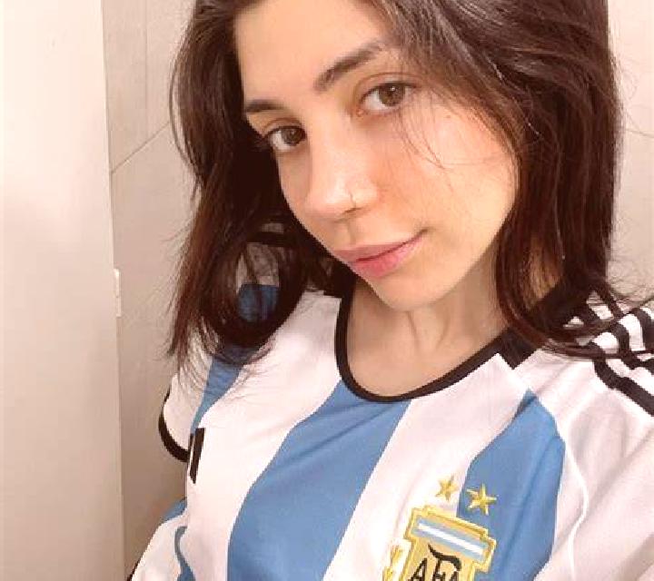 María Las Rosas escort