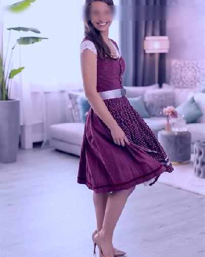 María Selaya escort