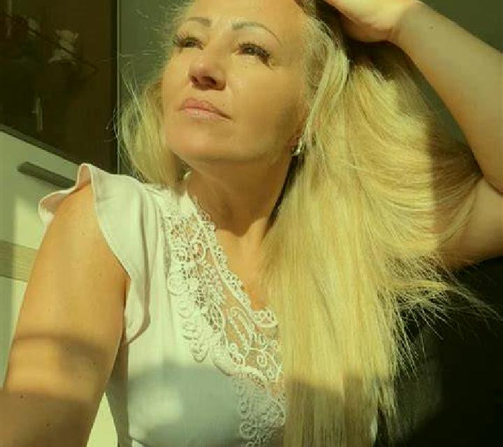 Mariana Cabreros del Monte escort