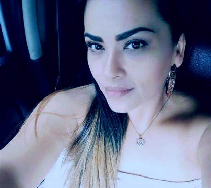 Marta 2 Vinateros escort