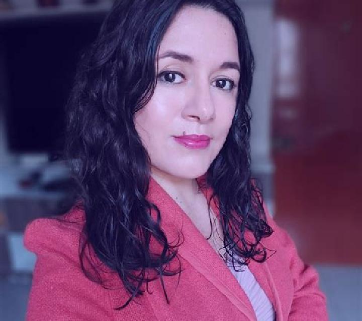 Martina 2 Estrella escort