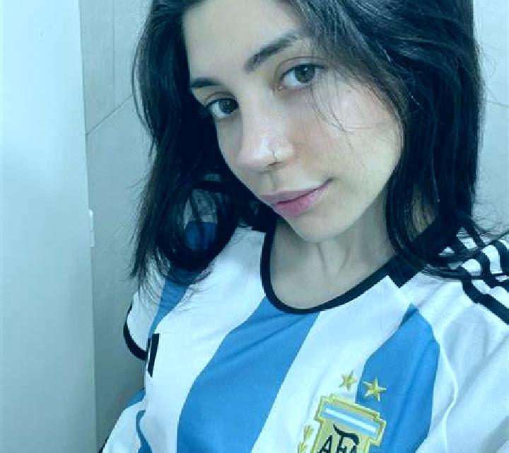 Martina 2 Hervas escort