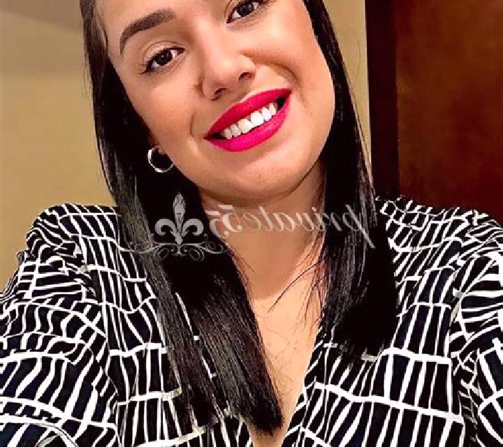 Martina Pruna escort