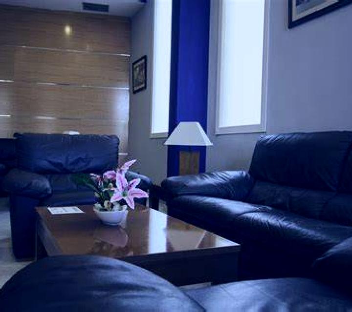 Miriam 2 Fariza escort
