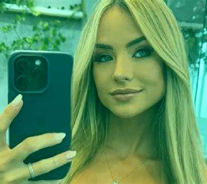 Miriam Gualta escort