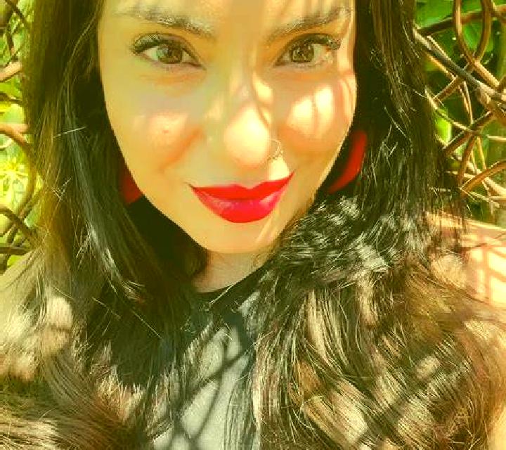 Nadia Guillena escort