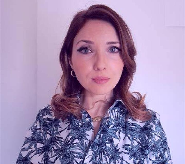 Ángela Ojos escort