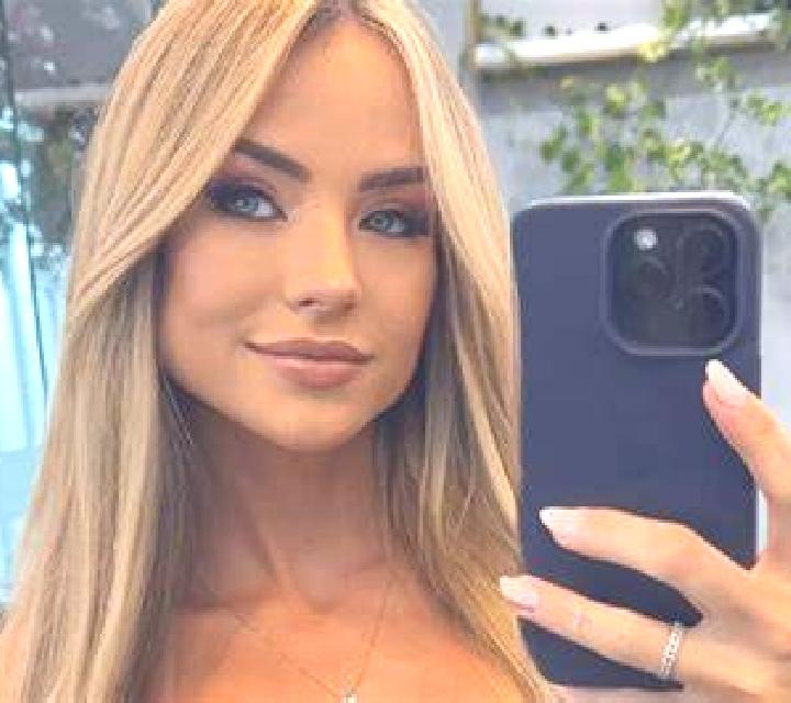 Noa 3 Pozal de Gallinas escort