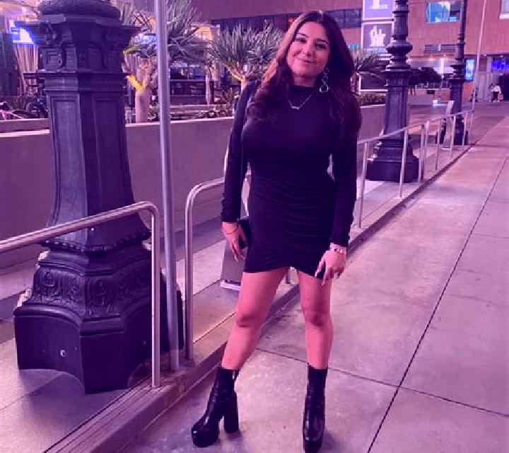 Noa Porqueres escort