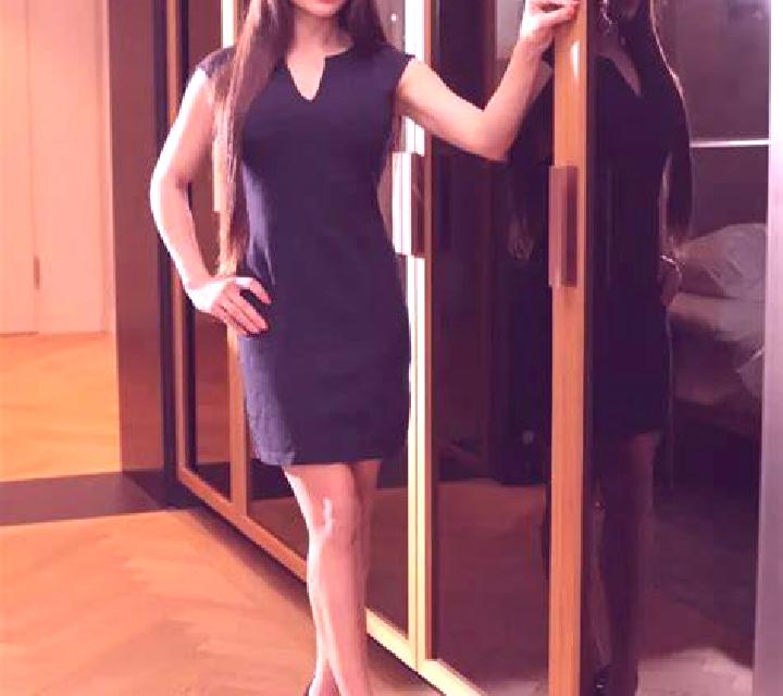 Nora 2 Agron escort