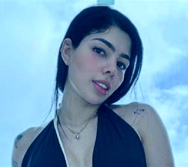 Nora 2 Arruazu escort