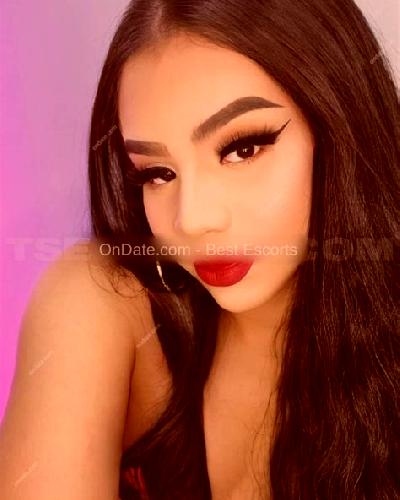 Olivia Viveros escort