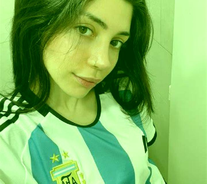 Paula 2 Corrales escort