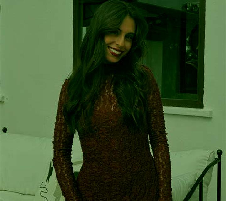 Paula Dalias escort