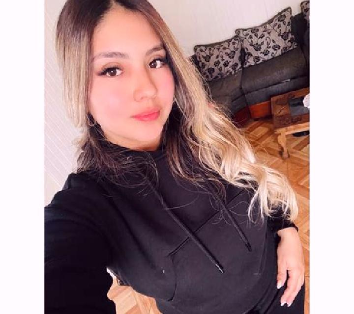 Paula Navadijos escort
