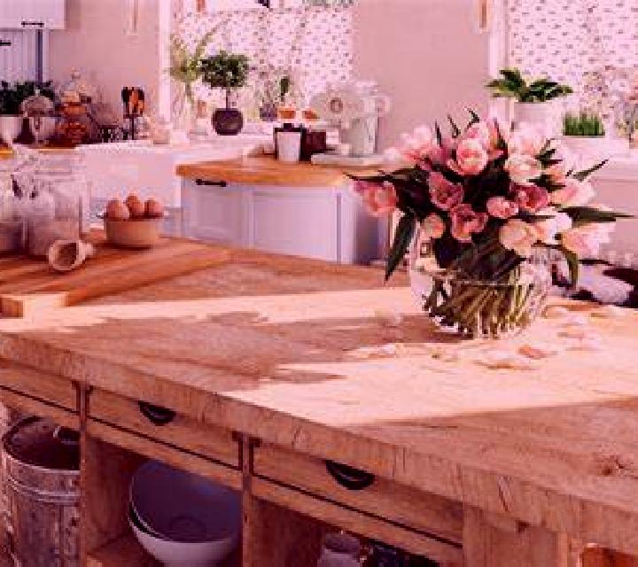 Regina 2 Casas de Lazaro escort
