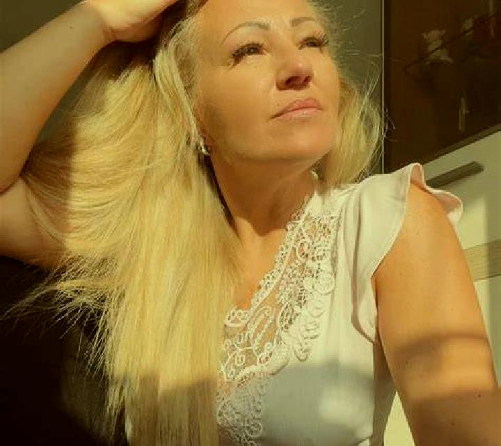 Renata 2 Robledo escort