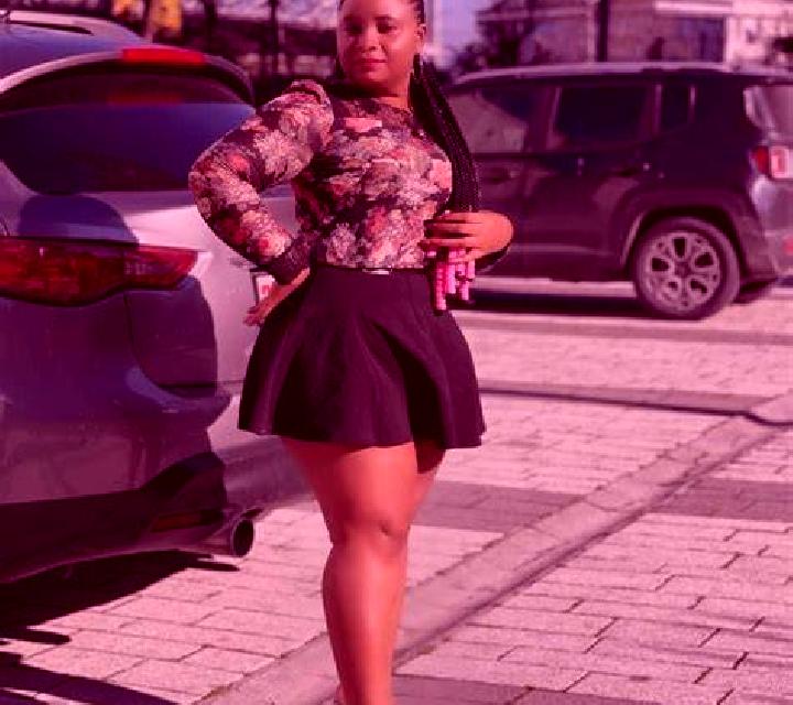 Renata 3 Eulate escort