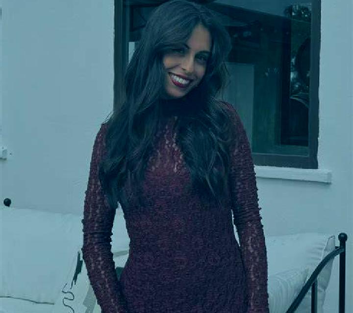 Rosa Navalvillar de Pela escort