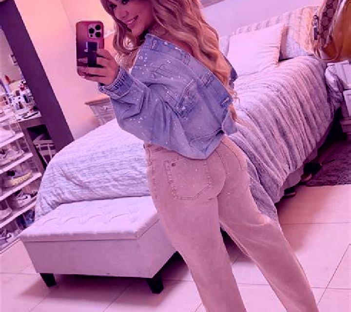 Rosa Vilanova de Arousa escort
