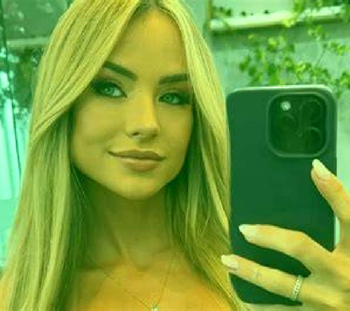 Salma Bugarra escort