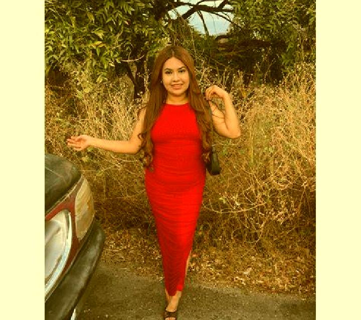 Sara Tebar escort