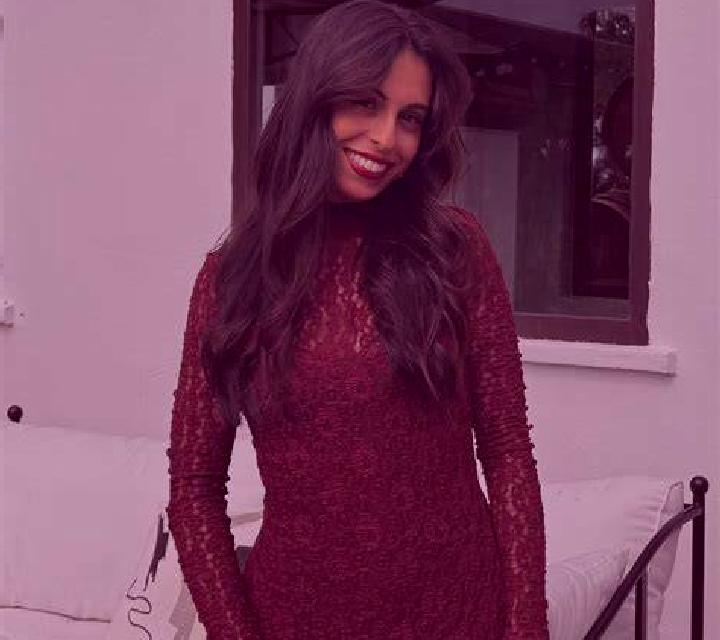 Selene 2 Sants escort