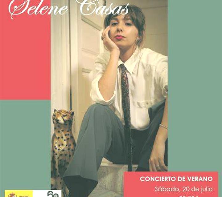 Selene Casas de Benitez escort