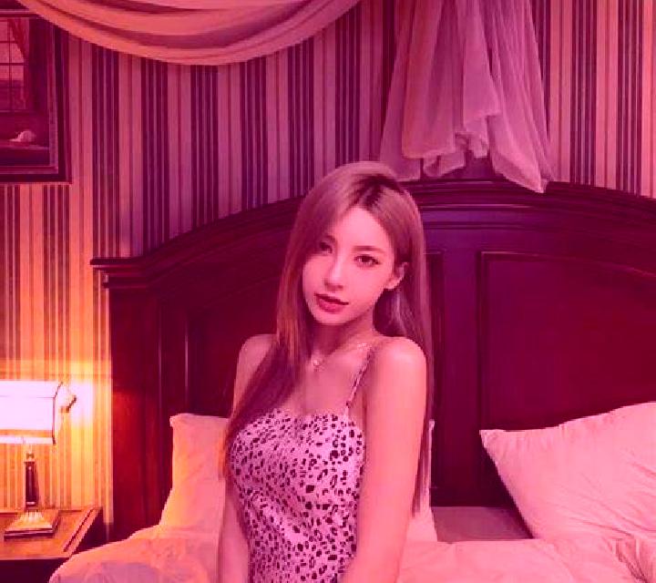 Selene Villan de Tordesillas escort