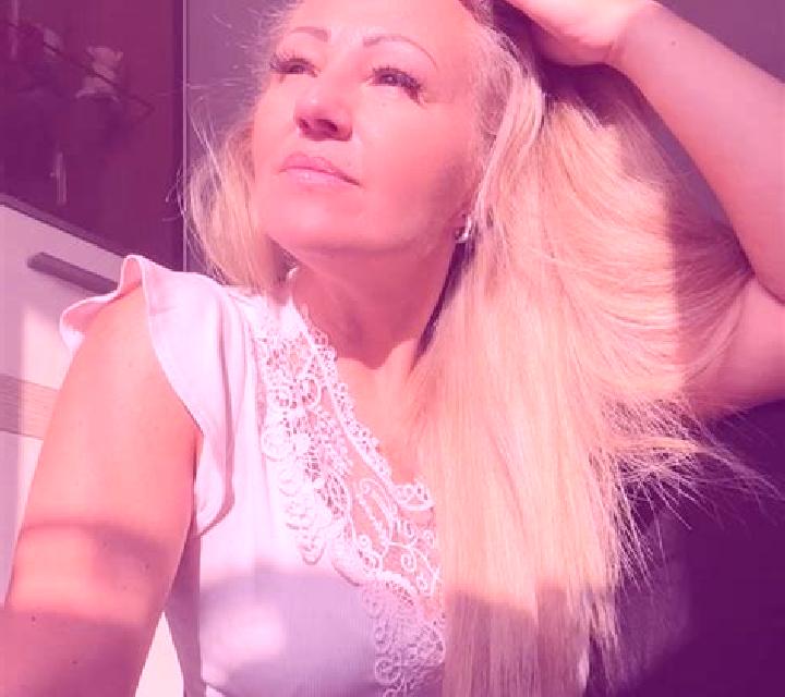 Valentina 3 Zafra escort
