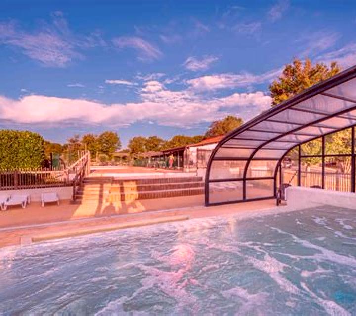 Valentina Cigales escort