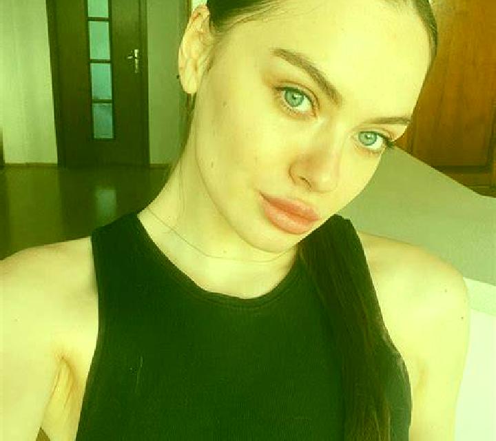 Valentina Collado escort